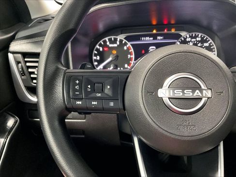 Used 2024 Nissan Rogue S AWD/4WD image 22