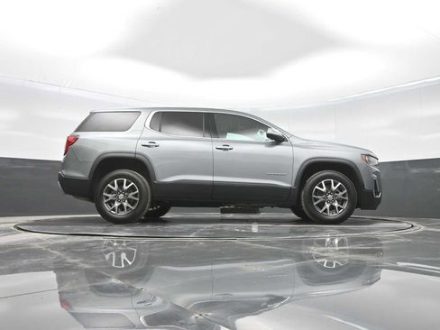 Used 2023 GMC Acadia SLE image 37
