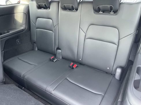 New 2026 Nissan Pathfinder SL FWD image 20