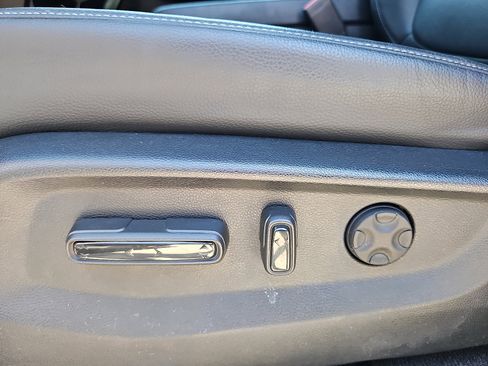 Used 2023 Honda Odyssey Touring image 17