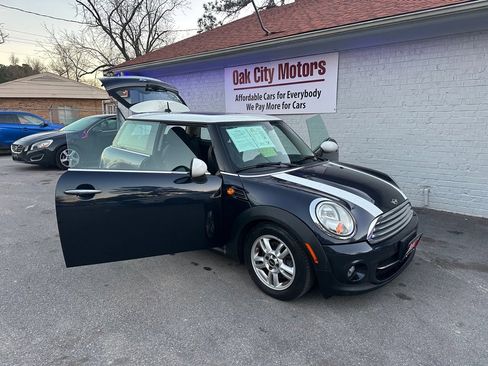 Used 2013 MINI Cooper Hardtop image 8