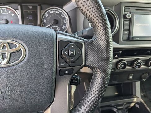 Used 2016 Toyota Tacoma SR5 image 30