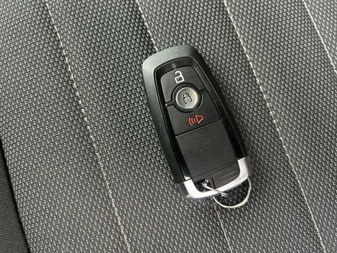 Used 2019 Ford Edge SE w/ SE Fleet Driver's Package image 33