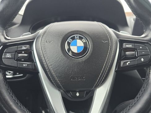 Used 2018 BMW 530i xDrive w/ Premium Package image 27