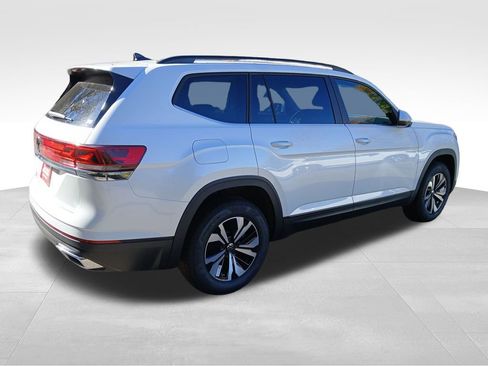 New 2026 Volkswagen Atlas SE image 5