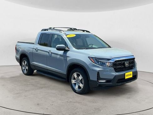 Used 2025 Honda Ridgeline RTL image 7