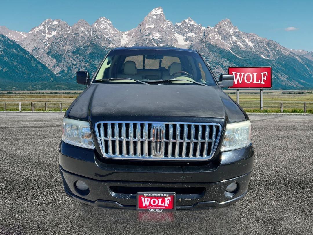 Used 2008 Lincoln Mark LT 4x4 image 2