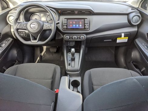 Certified 2025 Nissan Kicks Play S FWD image 21