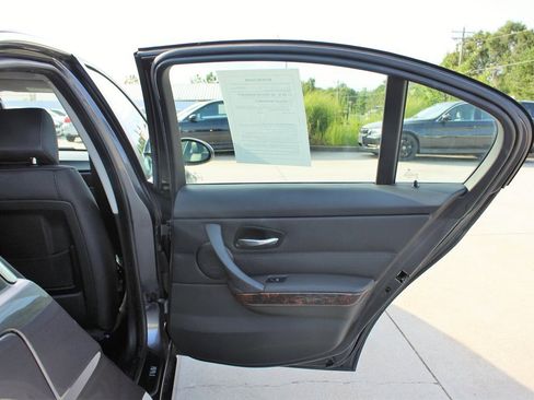 Used 2008 BMW 335xi Sedan image 27