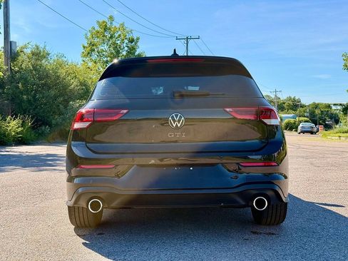 Used 2022 Volkswagen GTI S FWD image 4