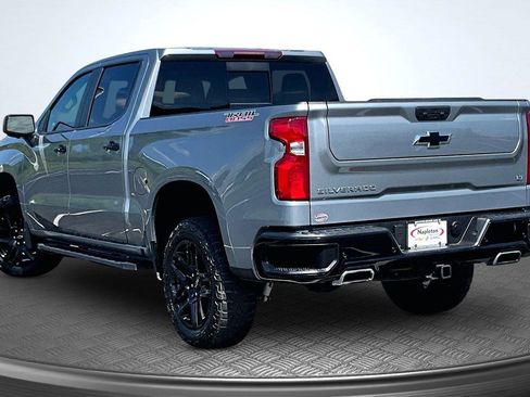 Used 2024 Chevrolet Silverado 1500 LT Trail Boss w/ LT Trail Boss Premium Package AWD/4WD image 14
