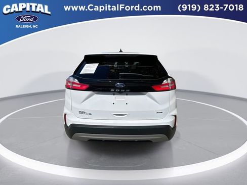 Used 2022 Ford Edge SEL w/ Convenience Package image 7