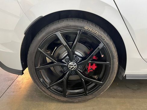 Used 2024 Volkswagen GTI SE w/ SE Leather Seats Package FWD image 32