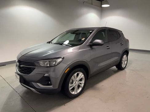 Used 2021 Buick Encore GX Preferred w/ Cold Weather Comfort Package FWD image 3