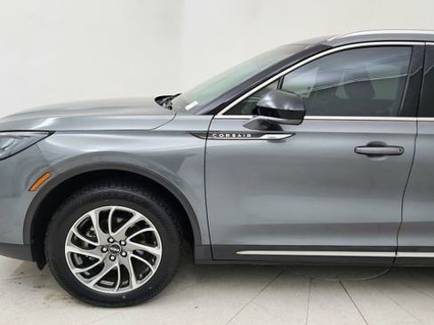 Used 2022 Lincoln Corsair FWD image 9