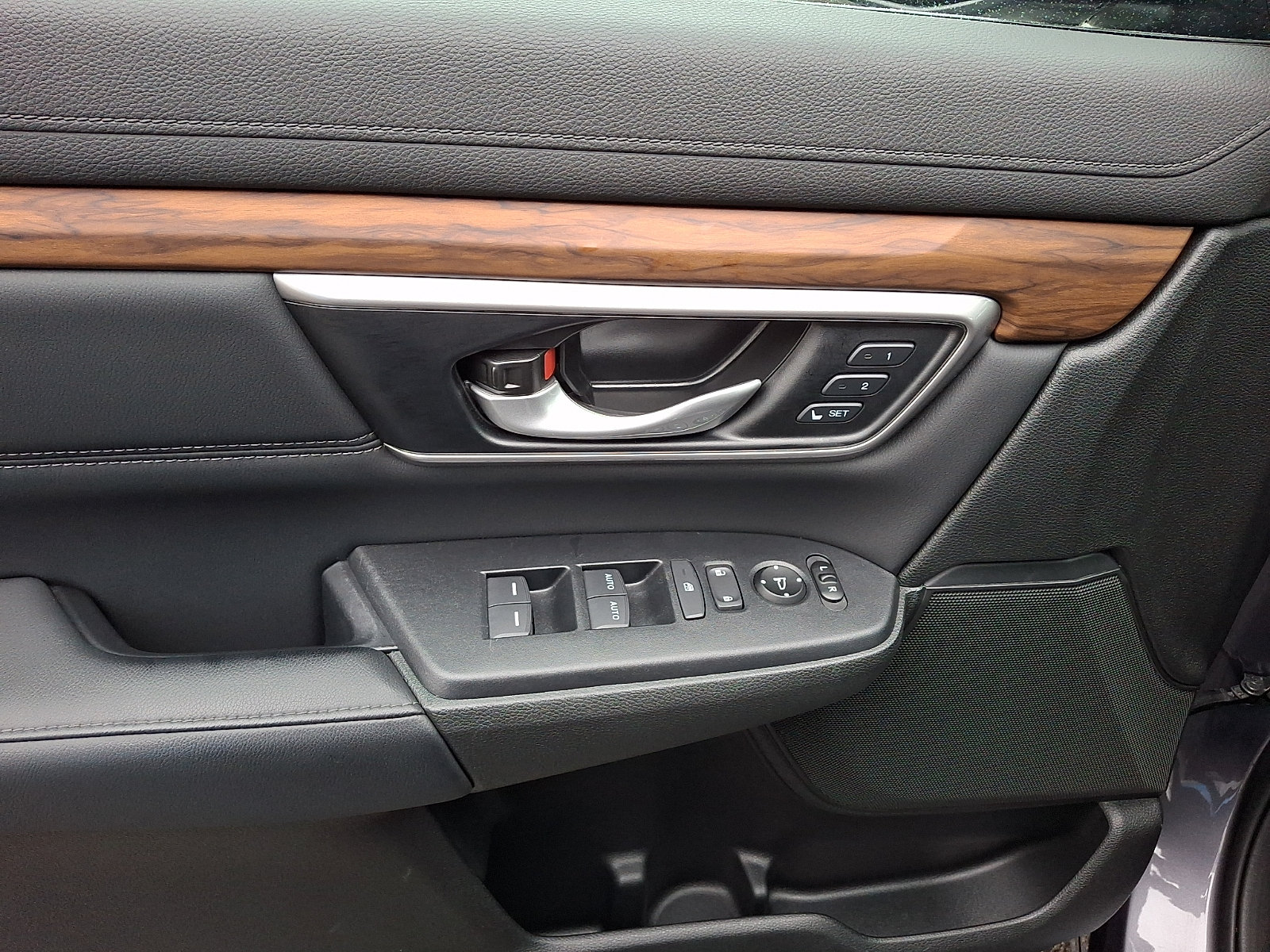 Used 2022 Honda CR-V EX-L image 13