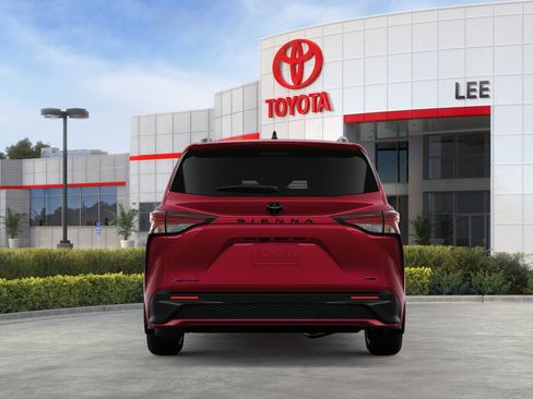 New 2026 Toyota Sienna XSE AWD/4WD image 8