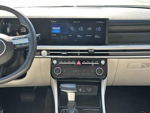 Used 2025 Hyundai Tucson SEL FWD image 30