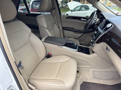Used 2015 Mercedes-Benz ML 250 BlueTEC 4MATIC image 26