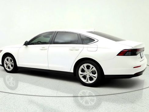 Used 2025 Honda Accord LX image 7