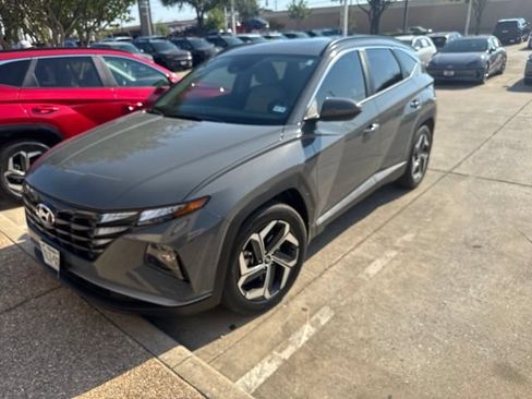 Used 2024 Hyundai Tucson SEL w/ Convenience Package FWD image 2