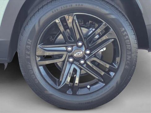 New 2026 Chevrolet Trax ACTIV w/ Driver Confidence Package image 9