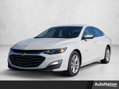 Used 2024 Chevrolet Malibu LT image 1