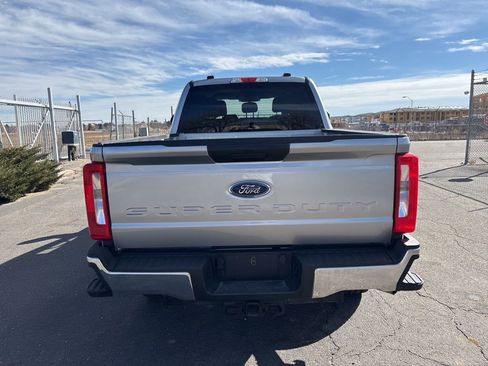 Used 2024 Ford F250 XLT w/ FX4 Off-Road Package image 5