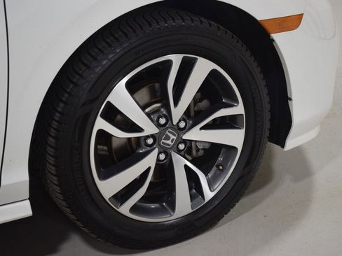 Used 2021 Honda Odyssey Touring image 18