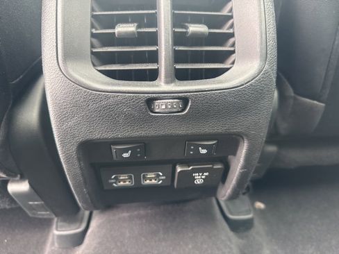 Used 2022 Jeep Cherokee Limited w/ Elite Package image 22