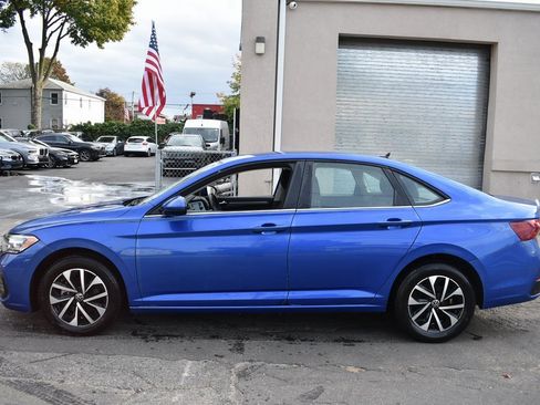 Used 2024 Volkswagen Jetta S image 9