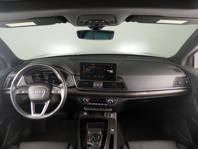 Used 2023 Audi Q5 2.0T Premium Plus Sportback w/ Premium Plus Package AWD/4WD image 3