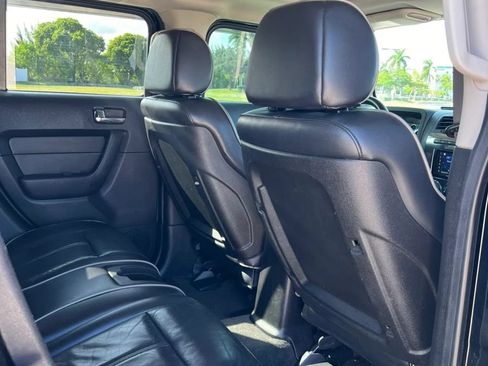 Used 2007 HUMMER H3 AWD/4WD image 13