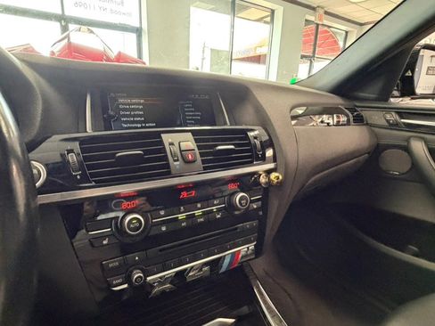 Used 2018 BMW X4 M40i AWD/4WD image 69