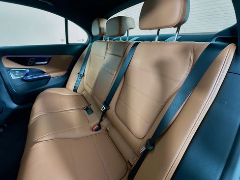 Certified 2025 Mercedes-Benz C 300 4MATIC Sedan image 31