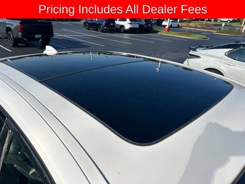 Used 2016 BMW 750i xDrive AWD/4WD image 3