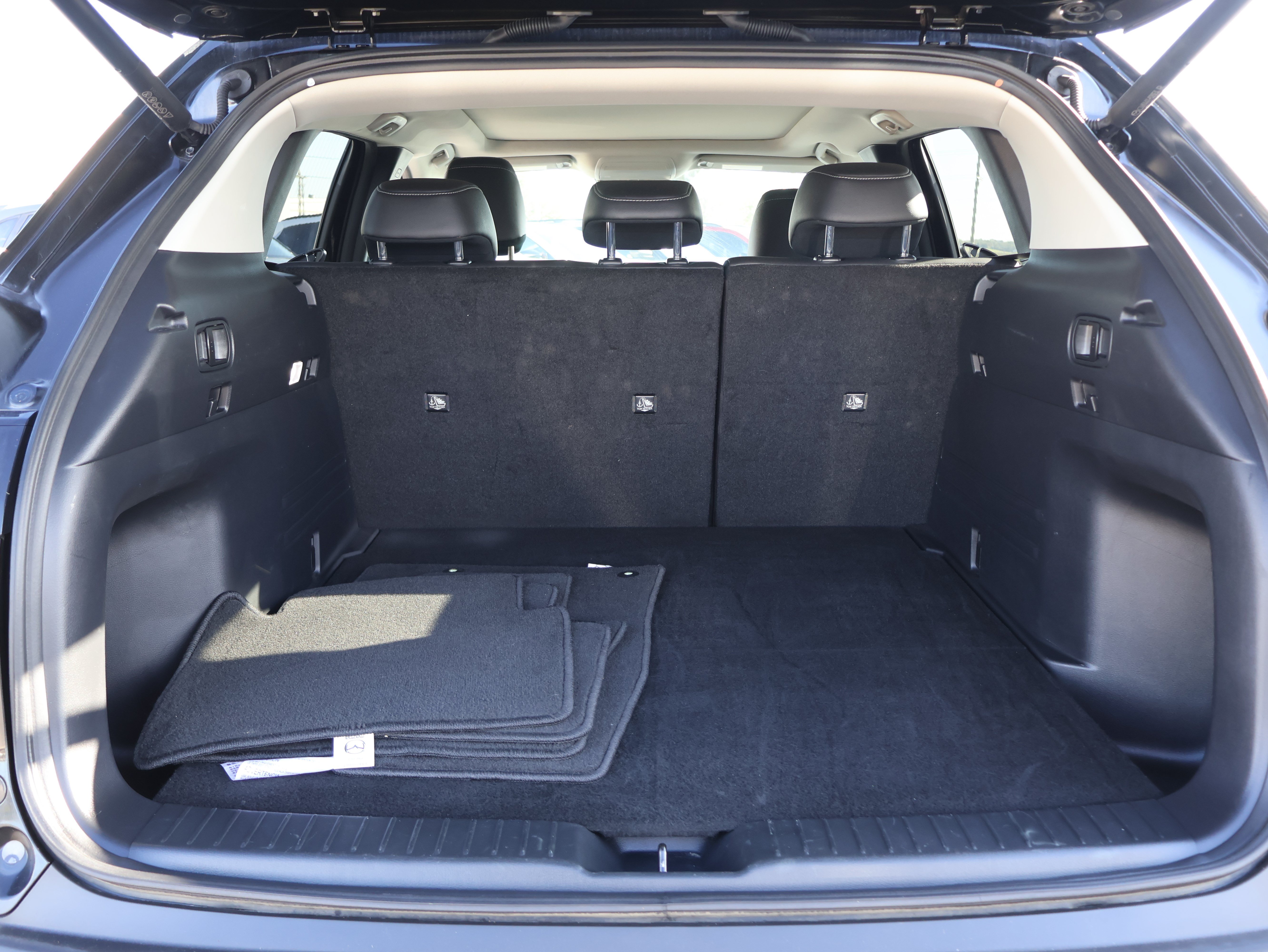Used 2026 MAZDA CX-50 AWD 2.5 S w/ Preferred Pkg image 12
