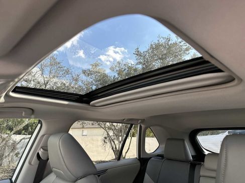 Used 2024 Toyota RAV4 Limited w/ Weather Package FWD image 17