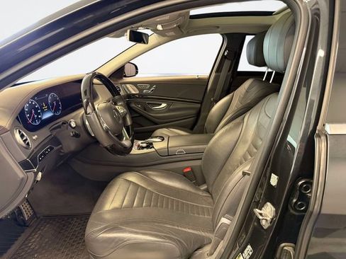Used 2019 Mercedes-Benz S 560 4MATIC Sedan image 18