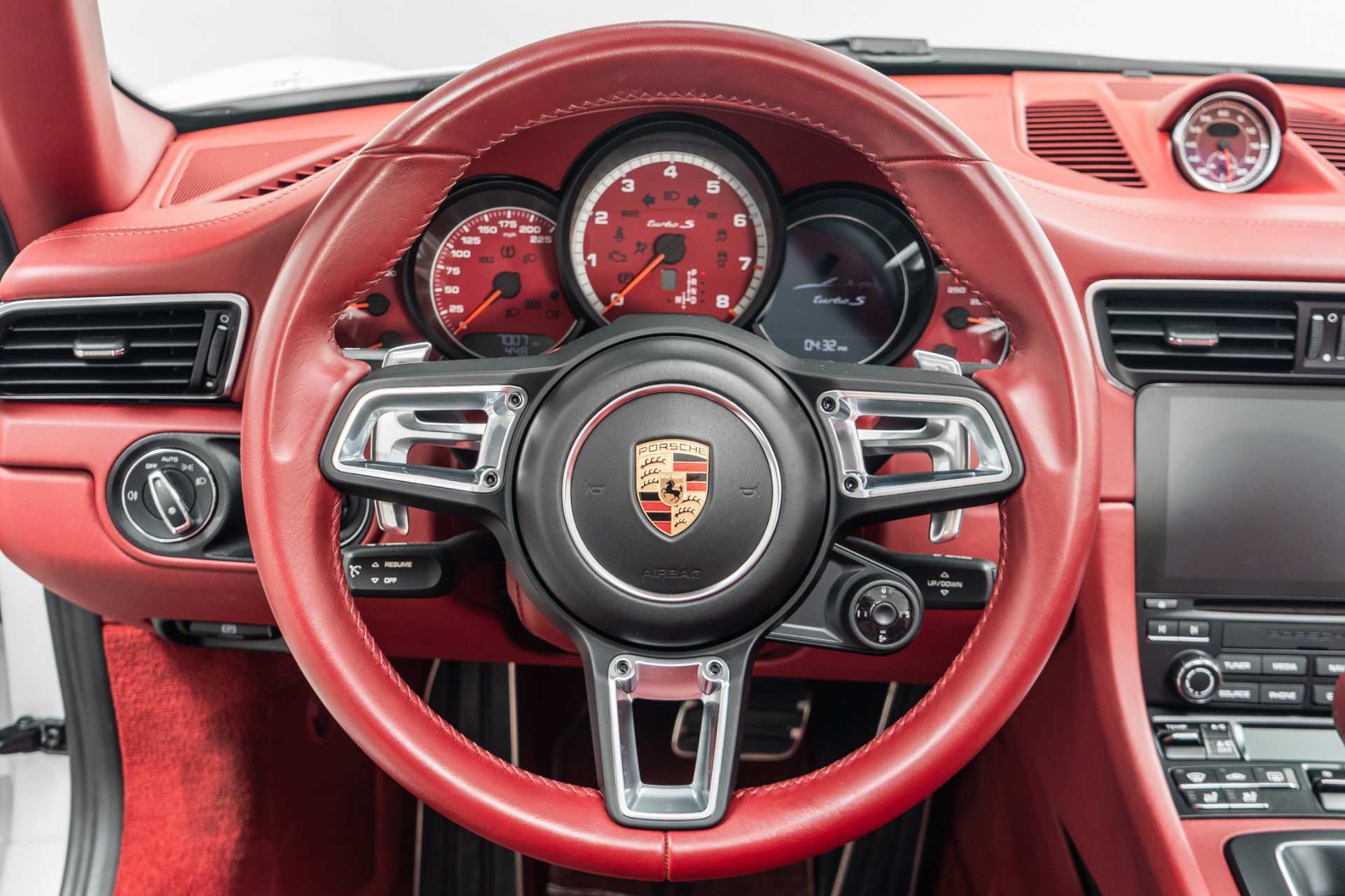 Used 2019 Porsche 911 Turbo S AWD/4WD image 15