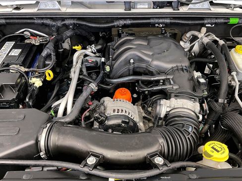 Used 2018 Jeep Wrangler Unlimited Sport S image 9