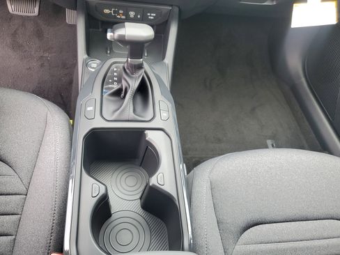 New 2025 Kia K4 EX image 24