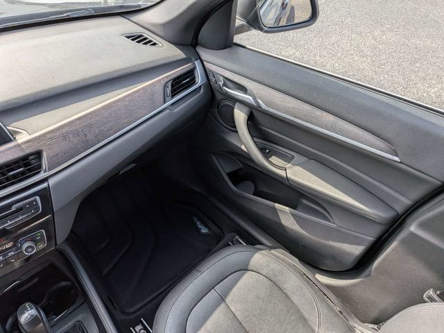 Used 2017 BMW X1 xDrive28i AWD/4WD image 18