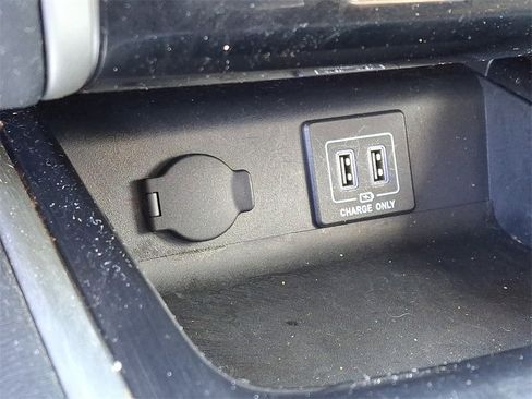 Used 2018 Nissan Pathfinder SV w/ Cargo Package image 25