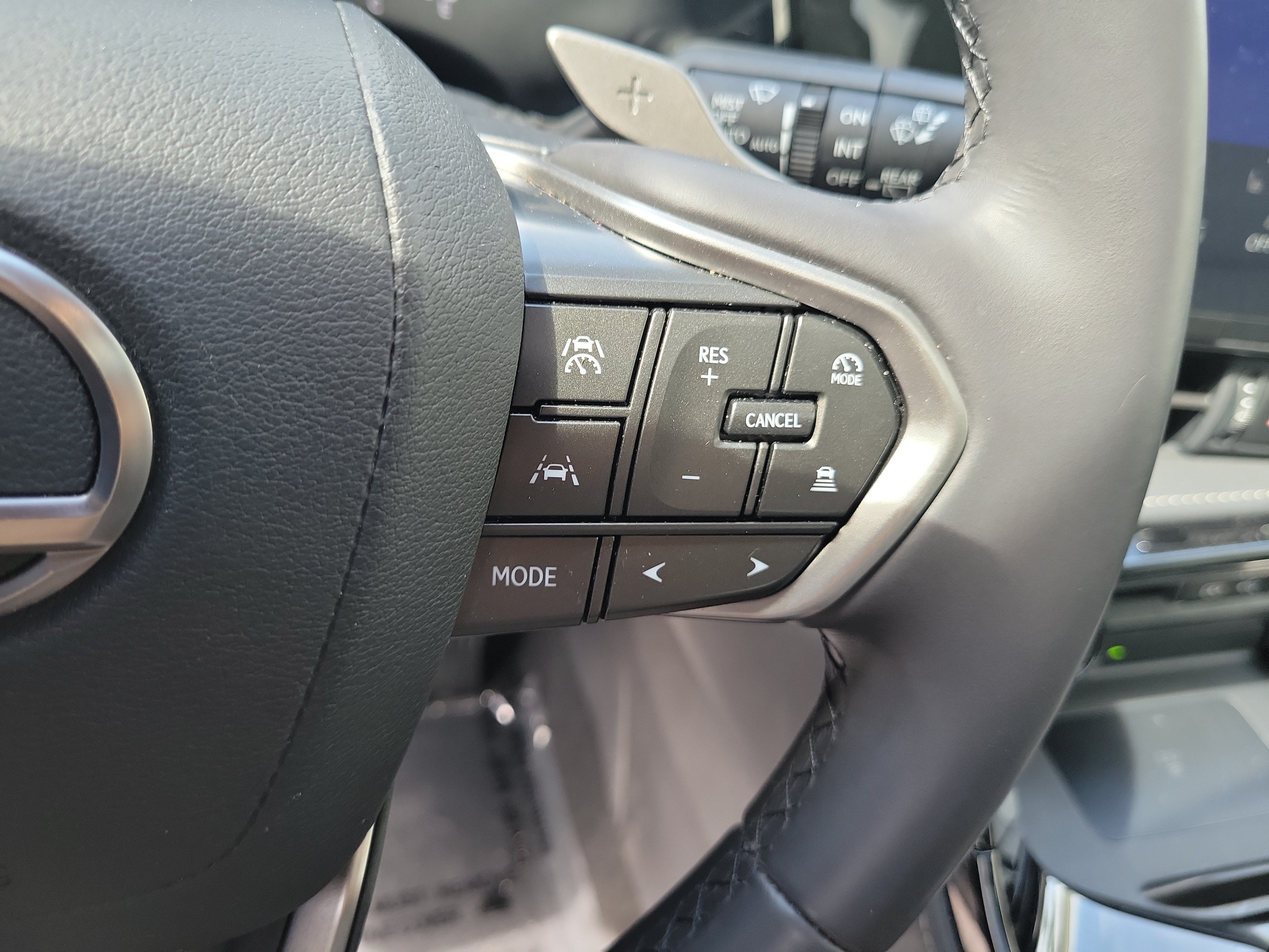 Used 2024 Lexus NX 250 FWD image 27