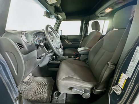 Used 2017 Jeep Wrangler Unlimited Sport w/ Quick Order Package 24S image 13