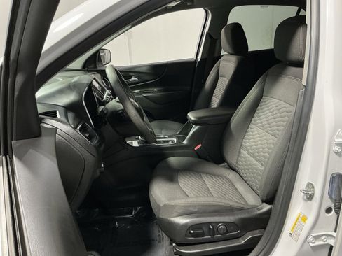Used 2020 Chevrolet Equinox LT image 21