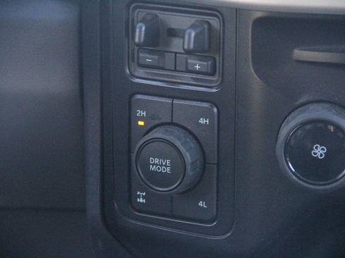 Used 2025 Ford F350 XLT w/ Black Appearance Package image 26