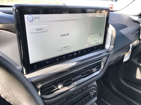 New 2025 Ford Bronco Sport Outer Banks w/ Sasquatch Outer Banks Package image 16