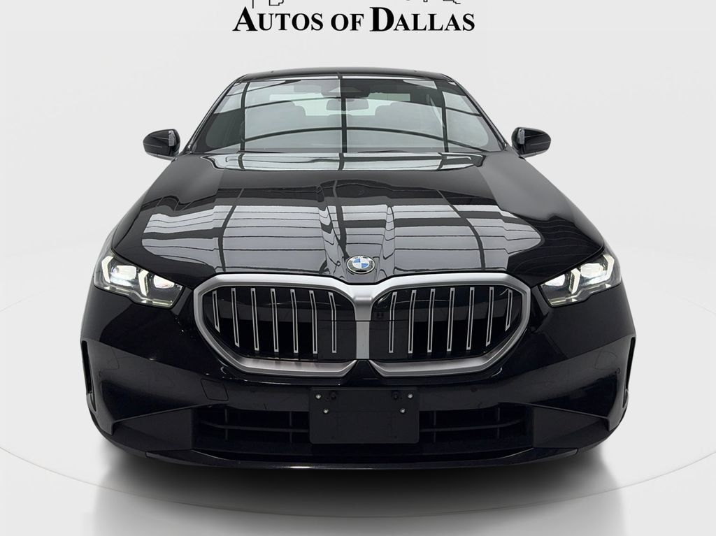 Used 2026 BMW 530i RWD image 3